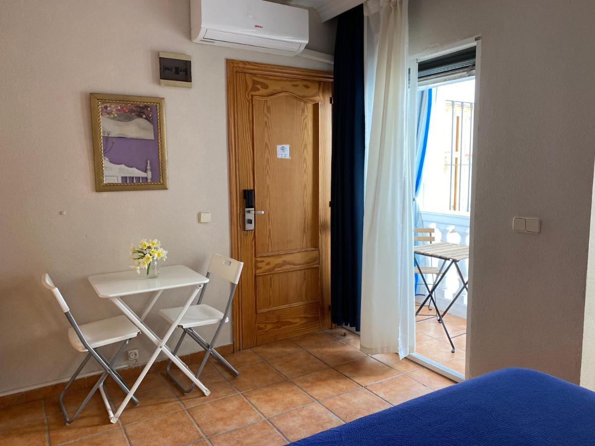 Hostal Moscatel Málaga Buitenkant foto