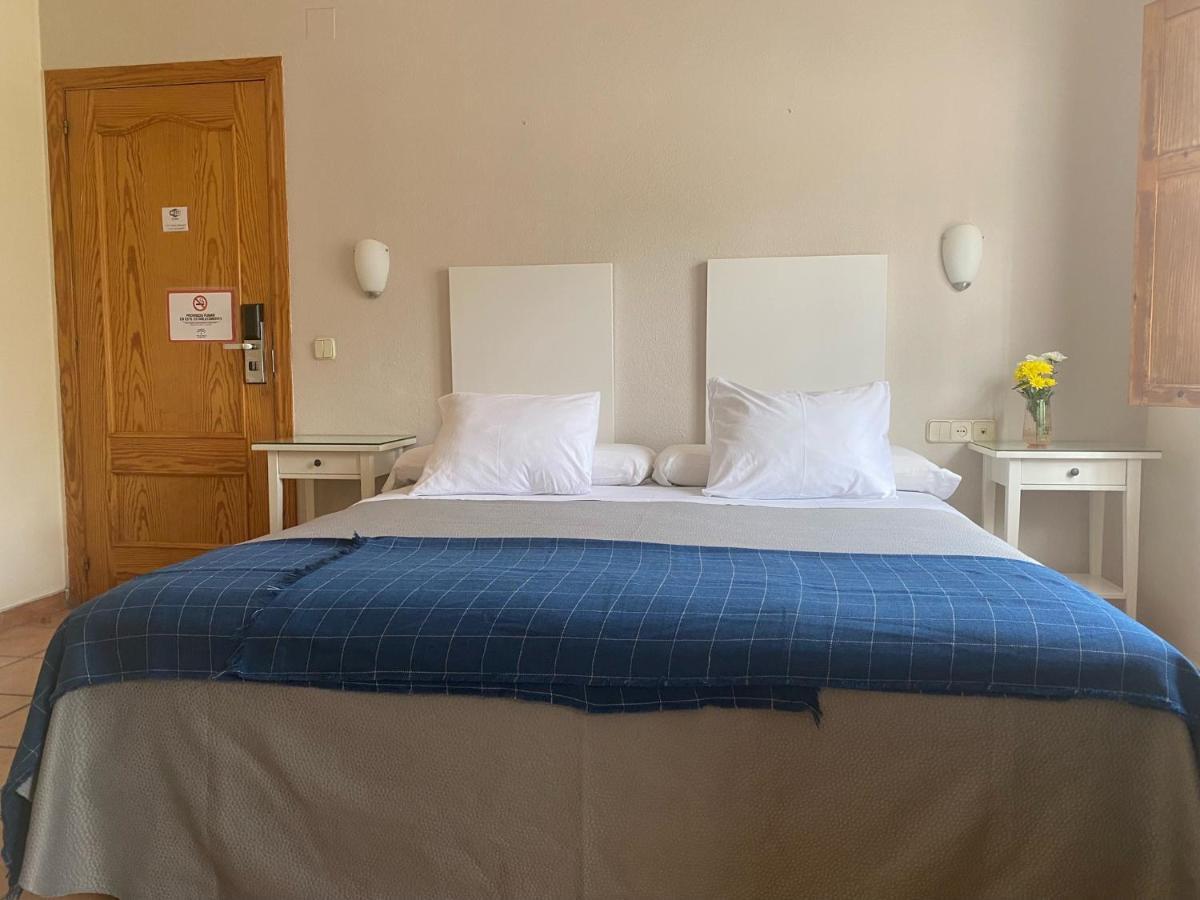 Hostal Moscatel Málaga Buitenkant foto